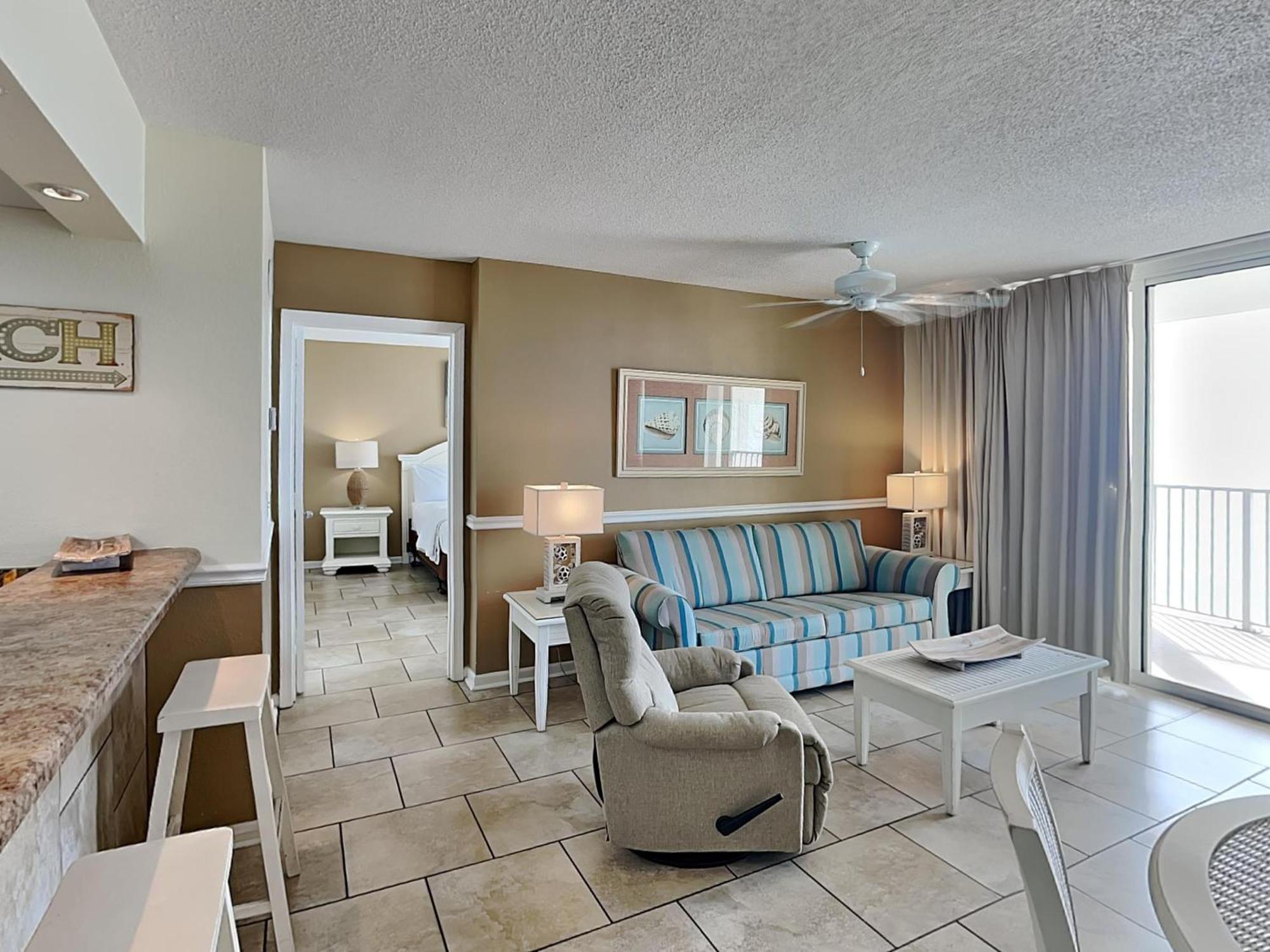 Apartment Long Tower Iii 905